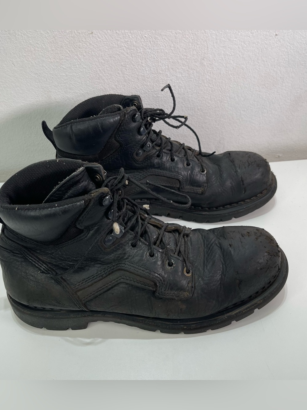 Red Wing Work Boots Men's 11 B F2413-05 USA Leather Black Distressed Outdoor - Picture 4 of 8